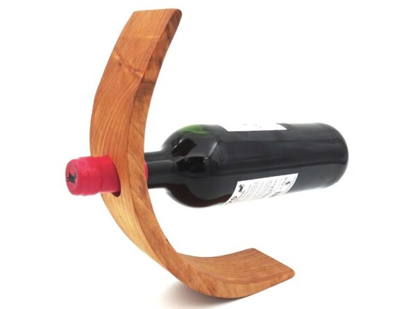 Wine bottle holder