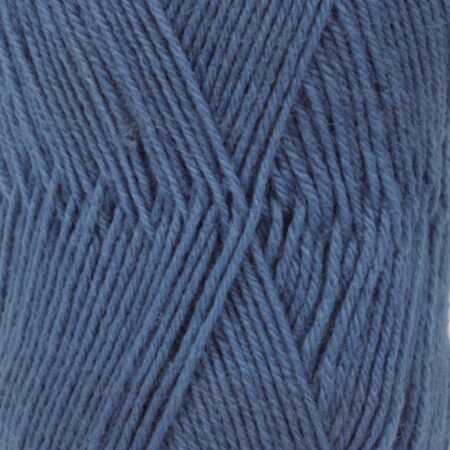 Yarn DROPS Fabel 108 royal blue