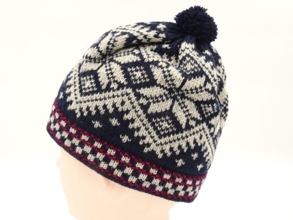 Men's wool hat with pattern R11b