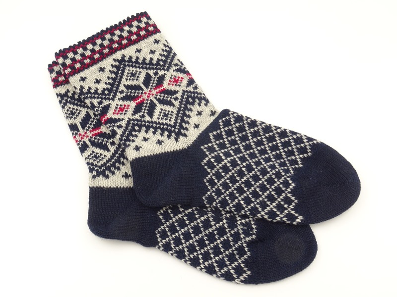 Men’s woolen socks with pattern R11c