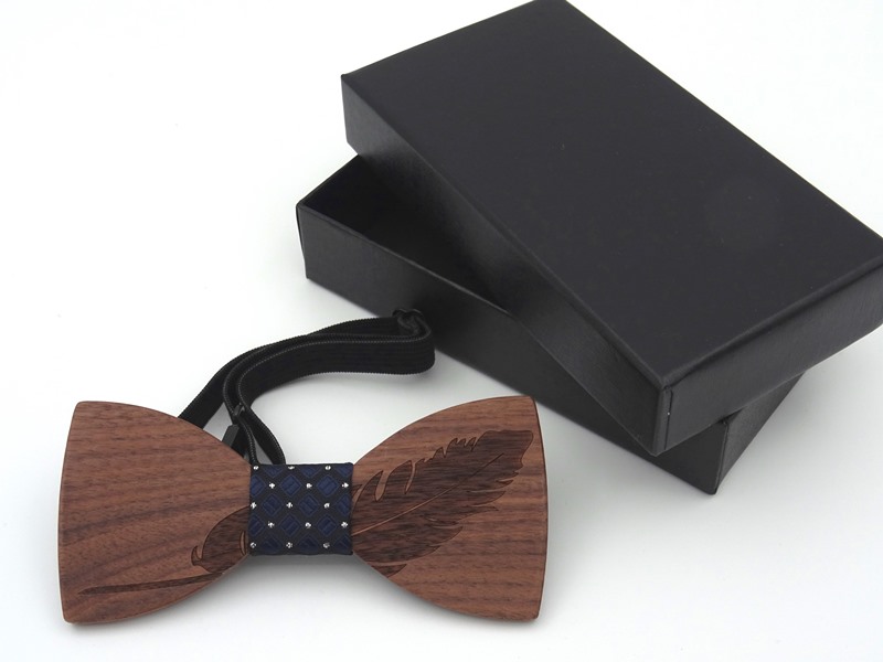 Деревянный мужской галстук-бабочка K003