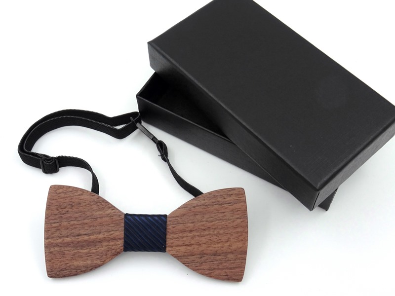 Деревянный галстук-бабочка K021