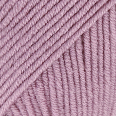 yarn merino extra fine 36 amethyst