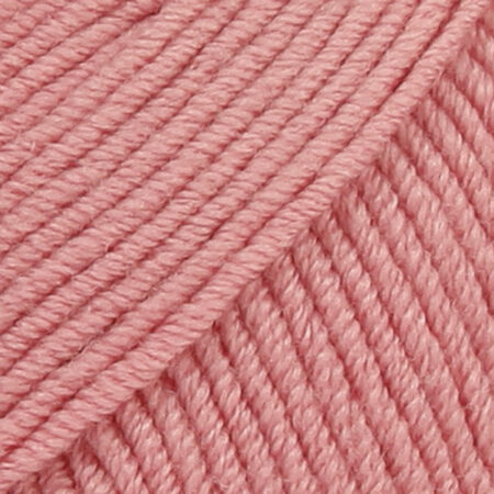 пряжа merino extra fine 33 pоза