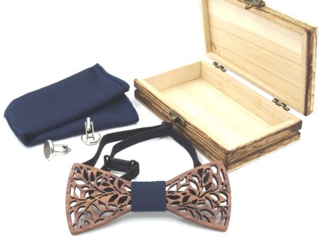 Wooden bow tie set