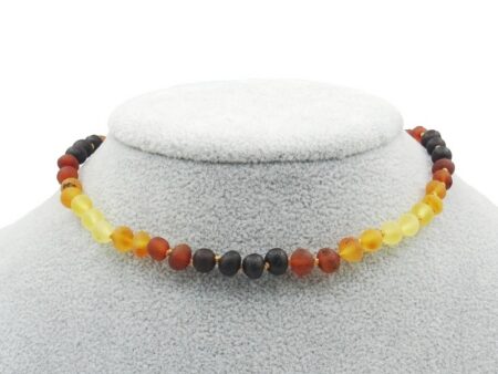 Детское колье из янтаря