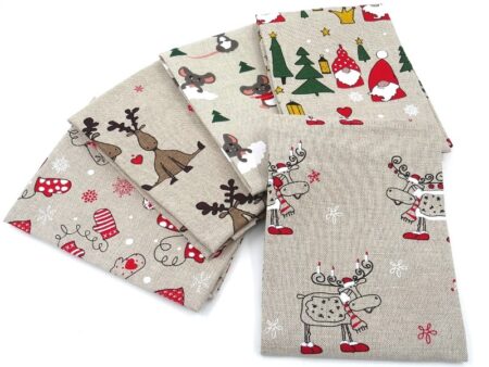 Kitchen towels with a Christmas pattern