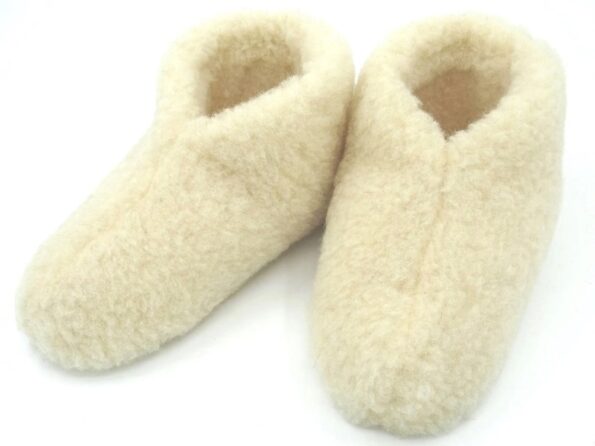 Merino wool slippers with a medium brim white sizes 38-40